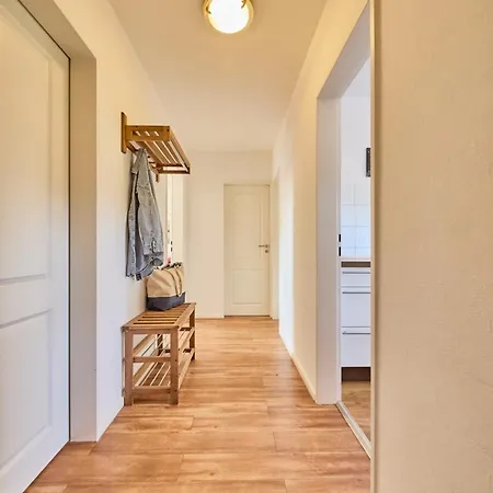 Dallacker 13 - Dachgeschoss Apartment *